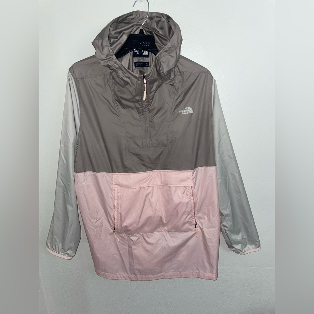 The North Face - 1/4 Zip Hooded Windbreaker -     Women’s XL